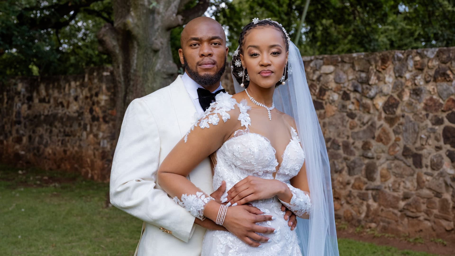 Thembinkosi Mthembu and Londeka Sishi as Bonga and Nkanyezi in Adulting