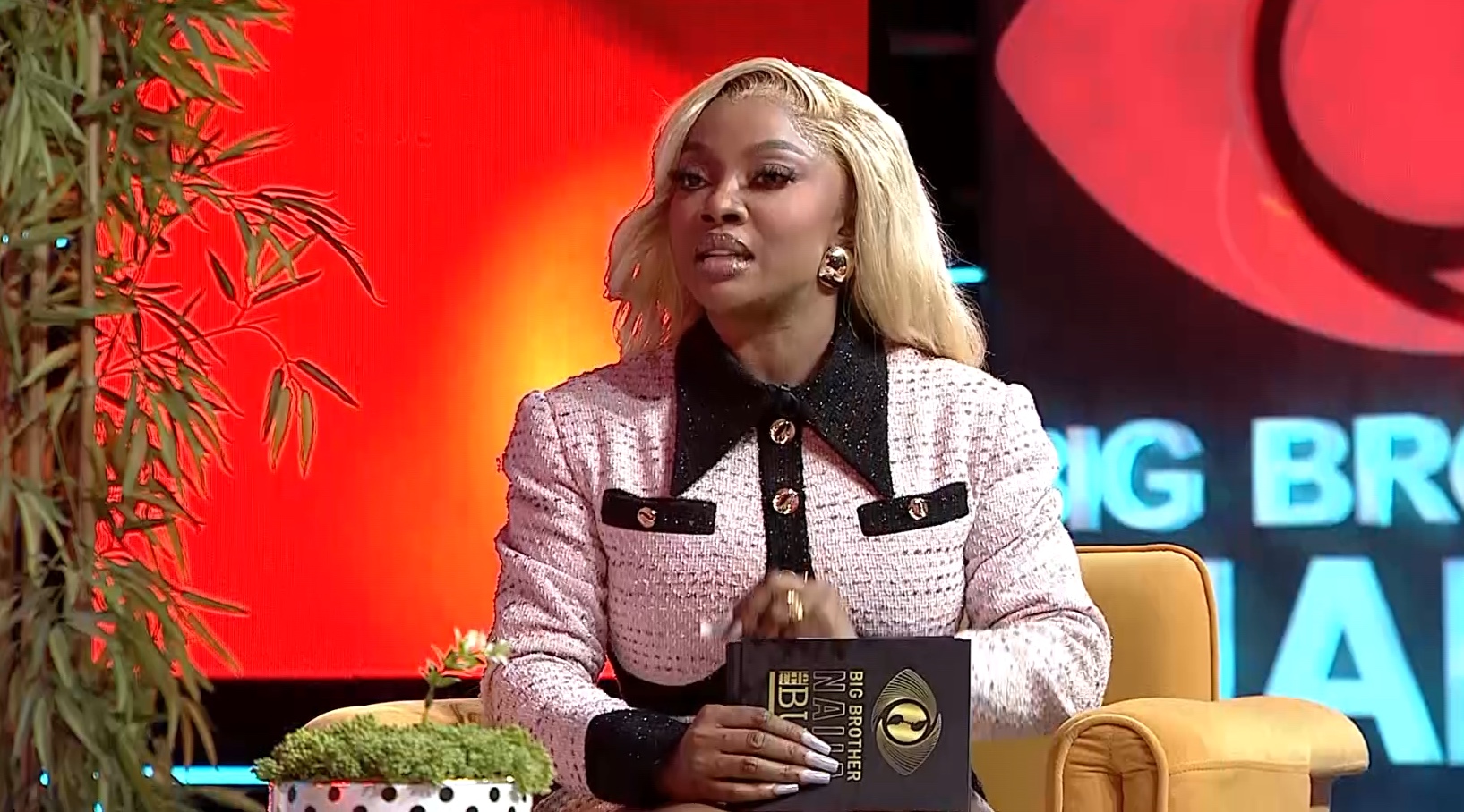 Toke Makinwa in BBNaija The Buzz on Showmax