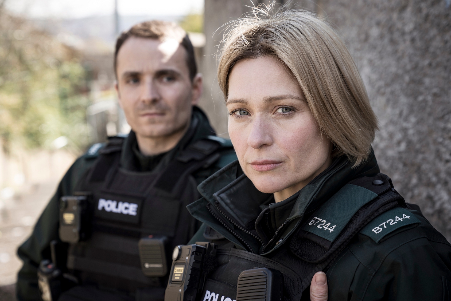 Martin McCann as Stevie Neil and Siân Brooke as Grace Ellis in Blue Lights S1 on Showmax