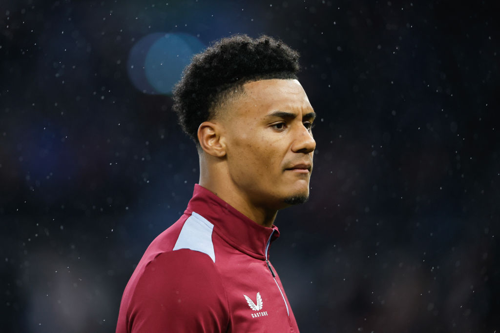 Aston Villa v Liverpool FC - Premier League