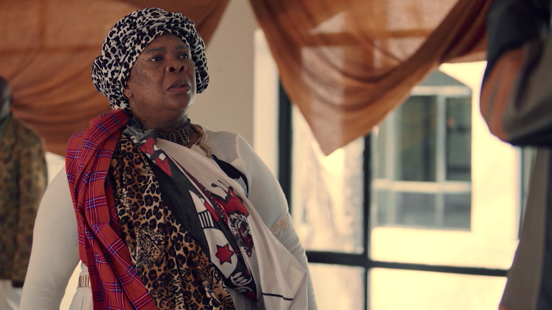 Linda Sebezo in Mkhonto