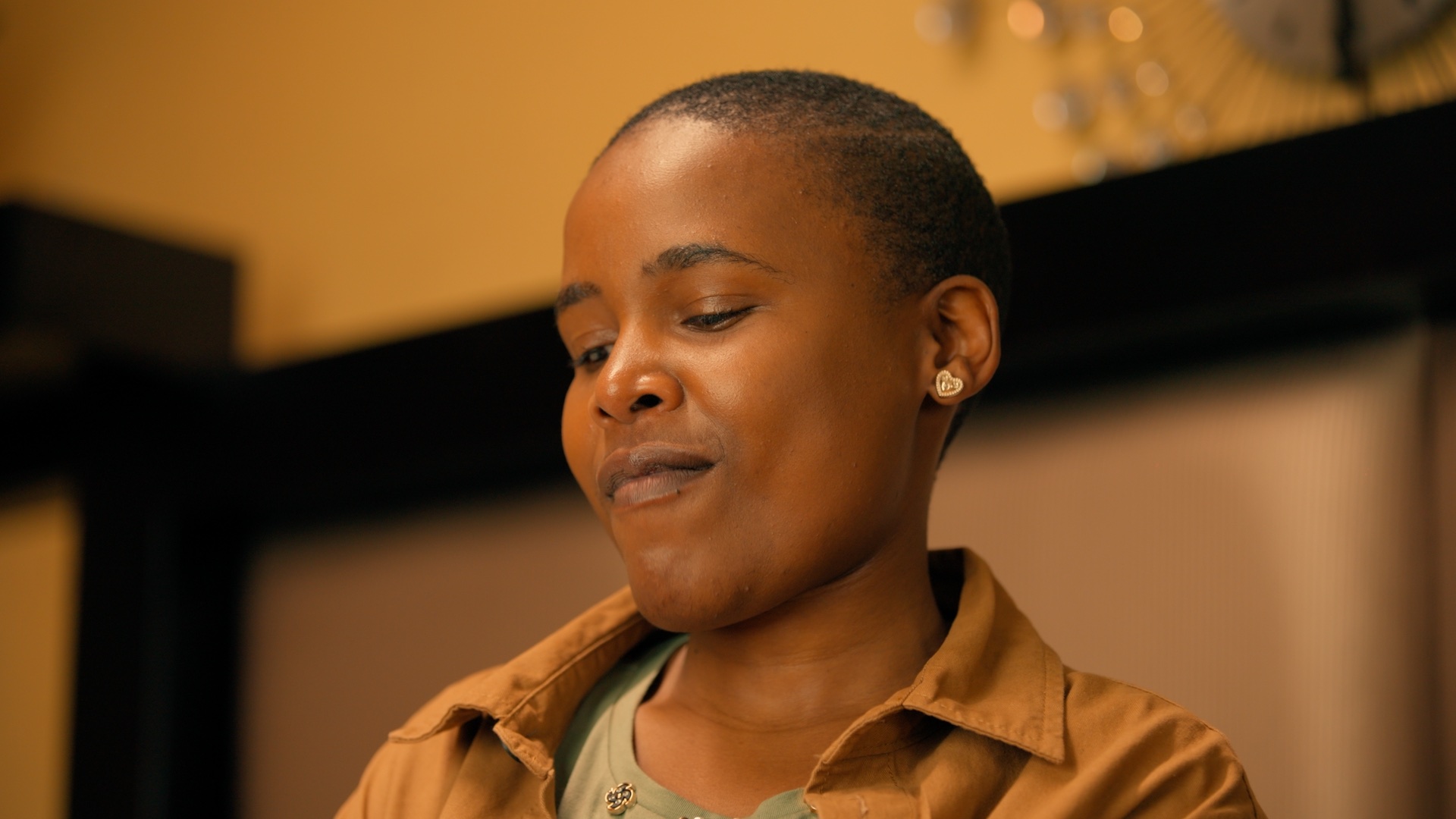 Nozuko Ncayiyane stars as Lindiwe in M'tase Khaya