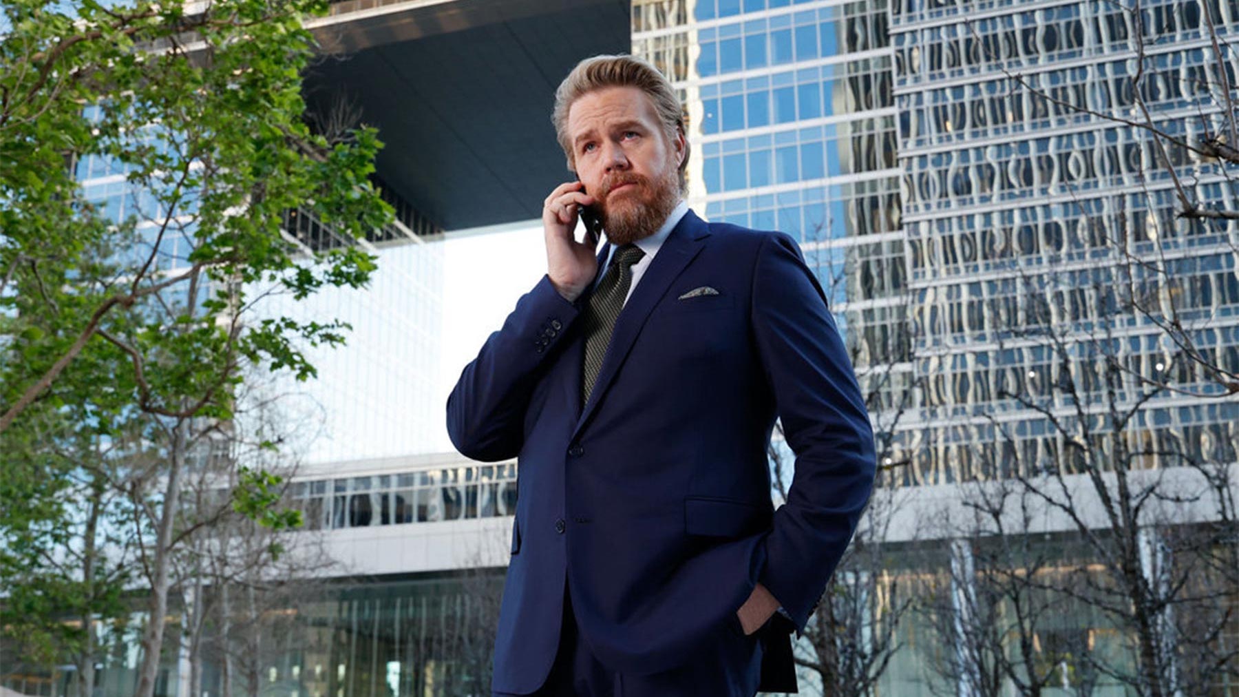 Suits LA on Showmax