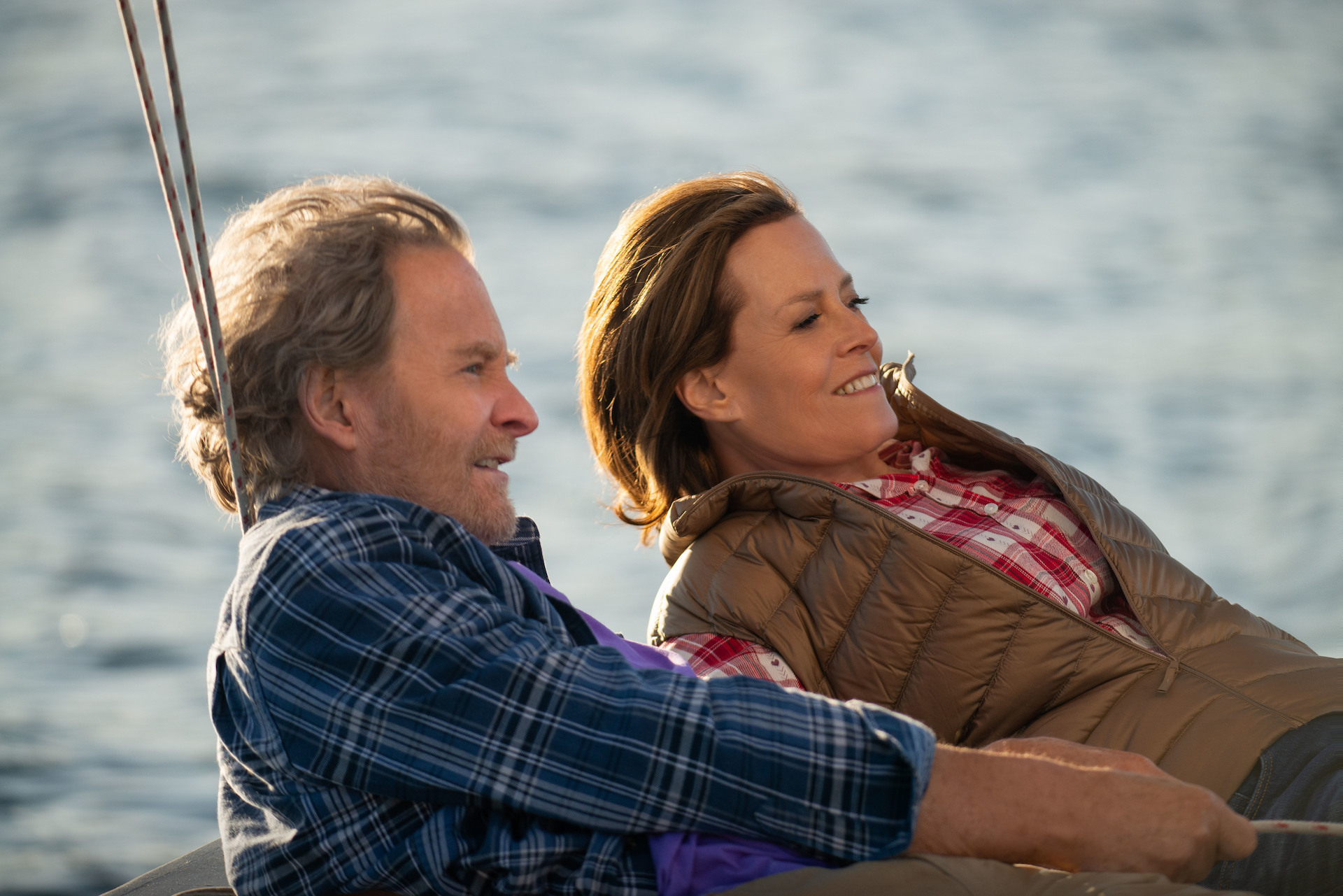Kevin Kline and Sigourney Weaver in The Good House