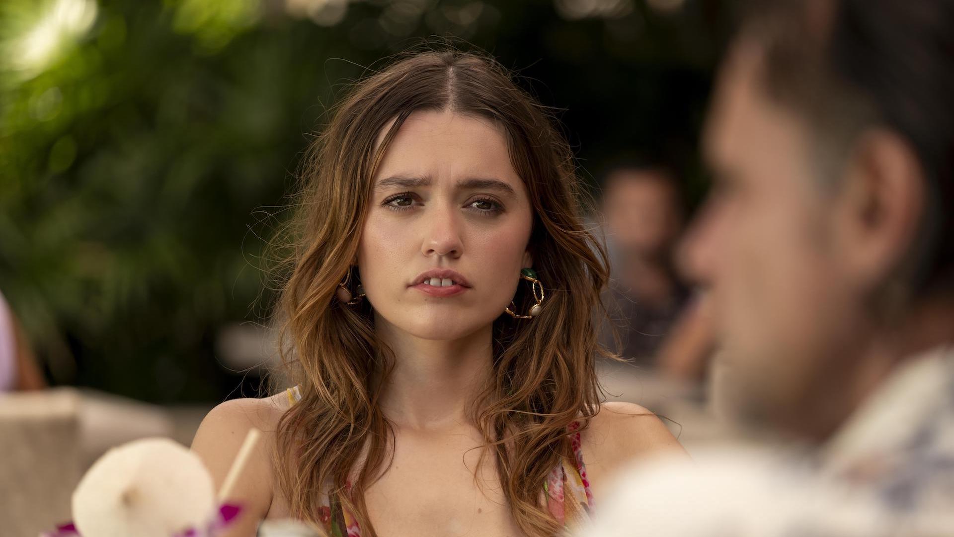 Aimee Lou Wood as Chelsea in The White Lotus S3 on Showmax