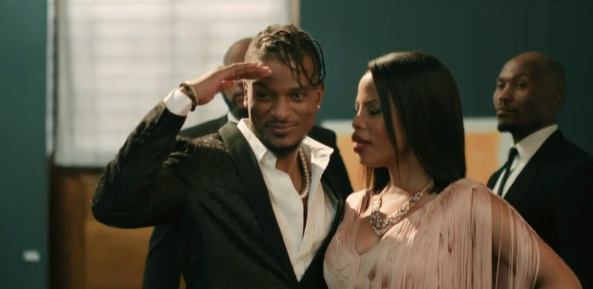 Vuyani and Beth make an entrance in Gift Biyela Annual Art Auction Adulting episode 2