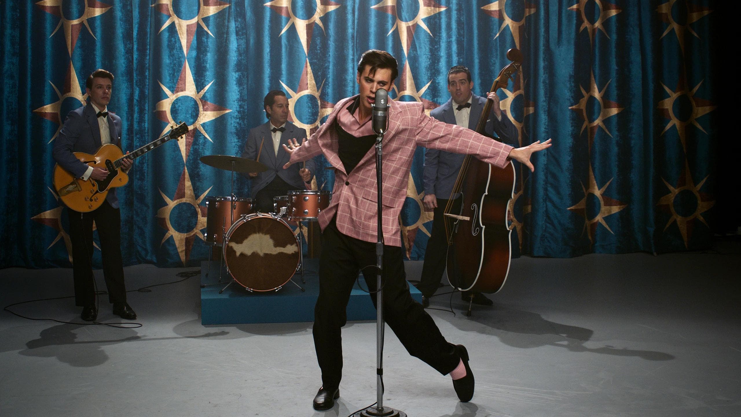Elvis is on Showmax