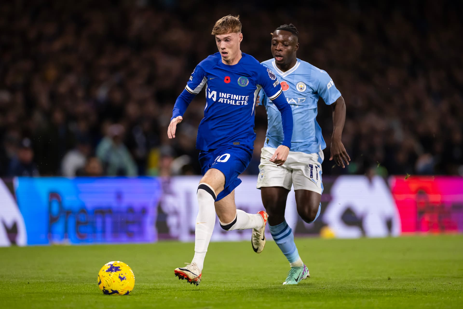 LONDON, ENGLAND - NOVEMBER 12: during the Premier League match between Chelsea FC and Manchester City at Stamford Bridge on November 12, 2023 in London, United Kingdom. (Photo by Marc Atkins/Getty Images)