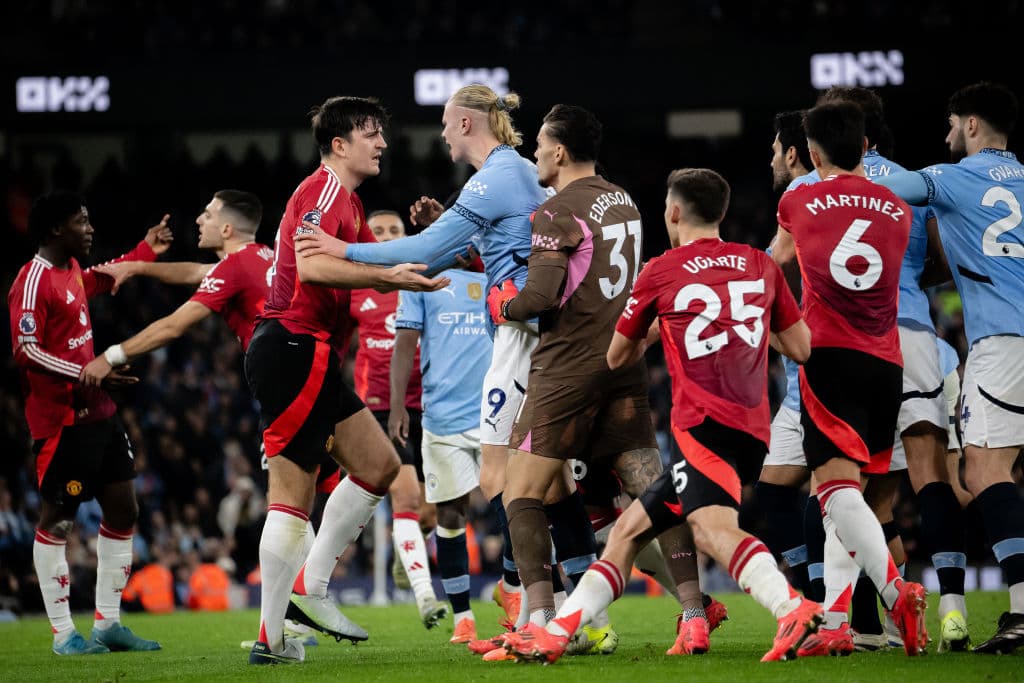 Catch all the best of football action both locally and in the Premier League on Showmax Premier League.