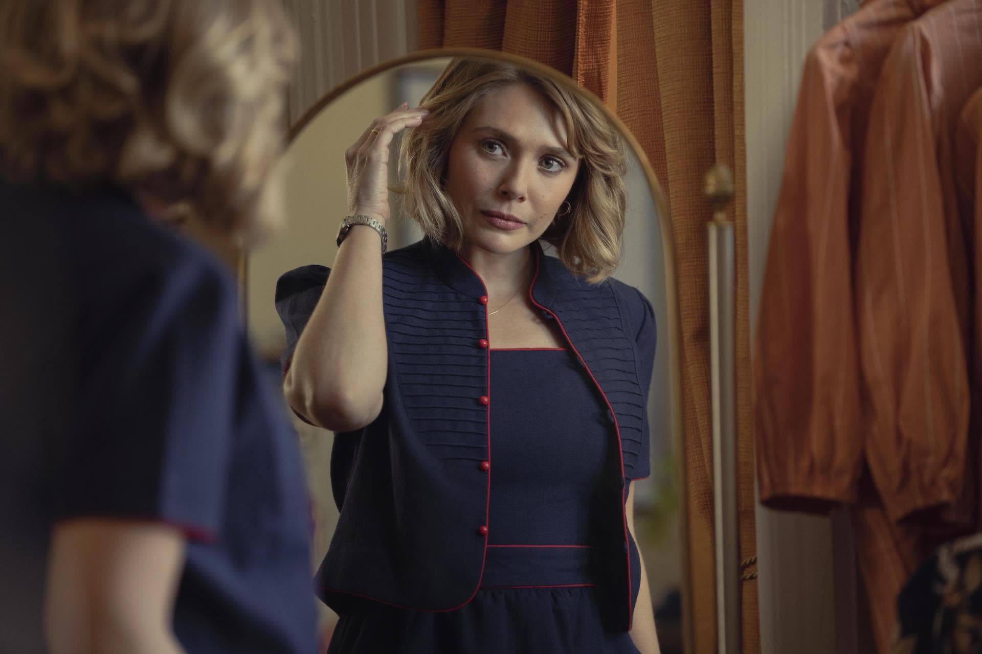 Elizabeth Olsen plays Candy Montgomery in Love & Death S1