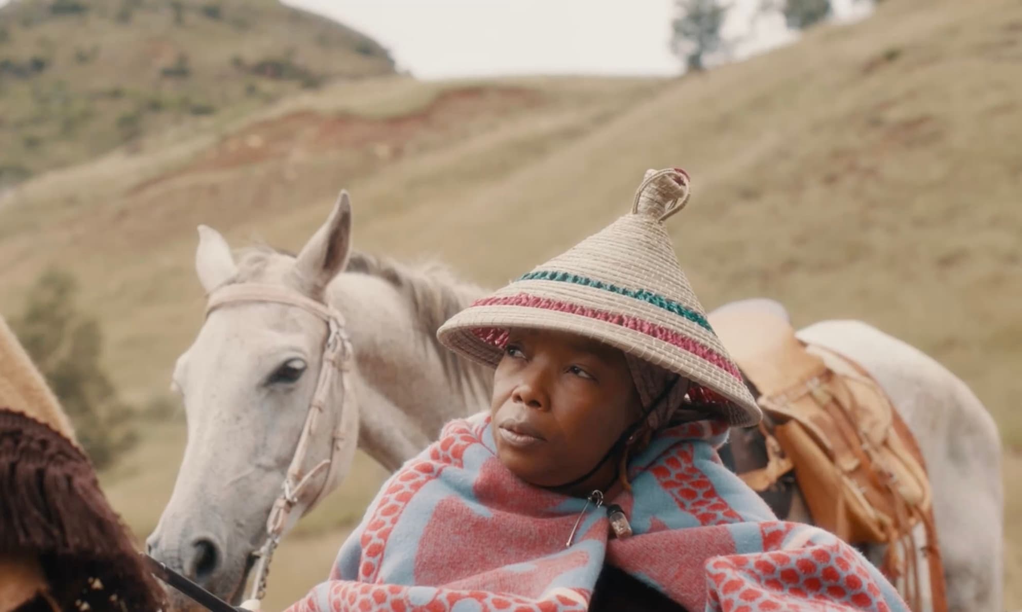 Mmabatho Mogomotsi as Moretlo in Outlaws, coming to Showmax
