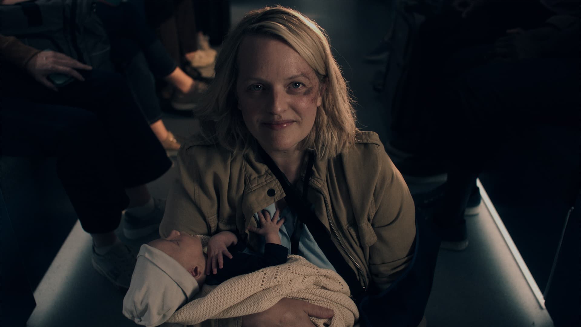 Elisabeth Moss as June Osborne in The Handmaid's Tale S6 on Showmax