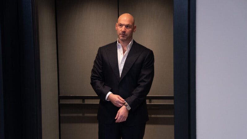 Corey Stoll as Michael "Mike" Prince and Piper Perabo as Andy Salter in Billions S7