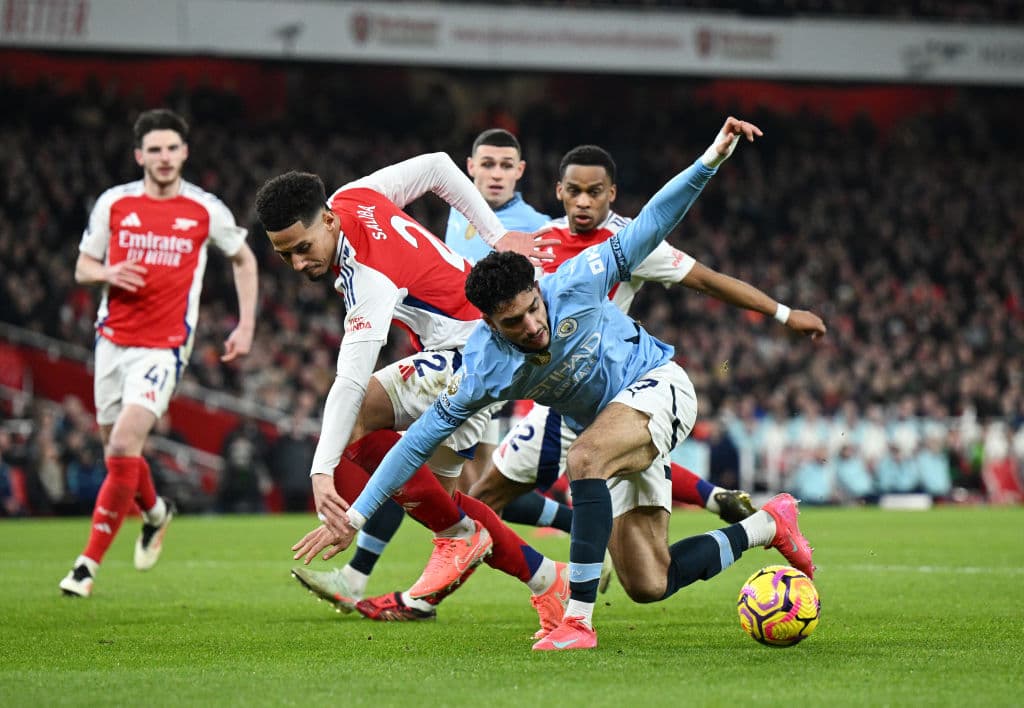 Catch all the action from the Premier League live on Showmax PL.