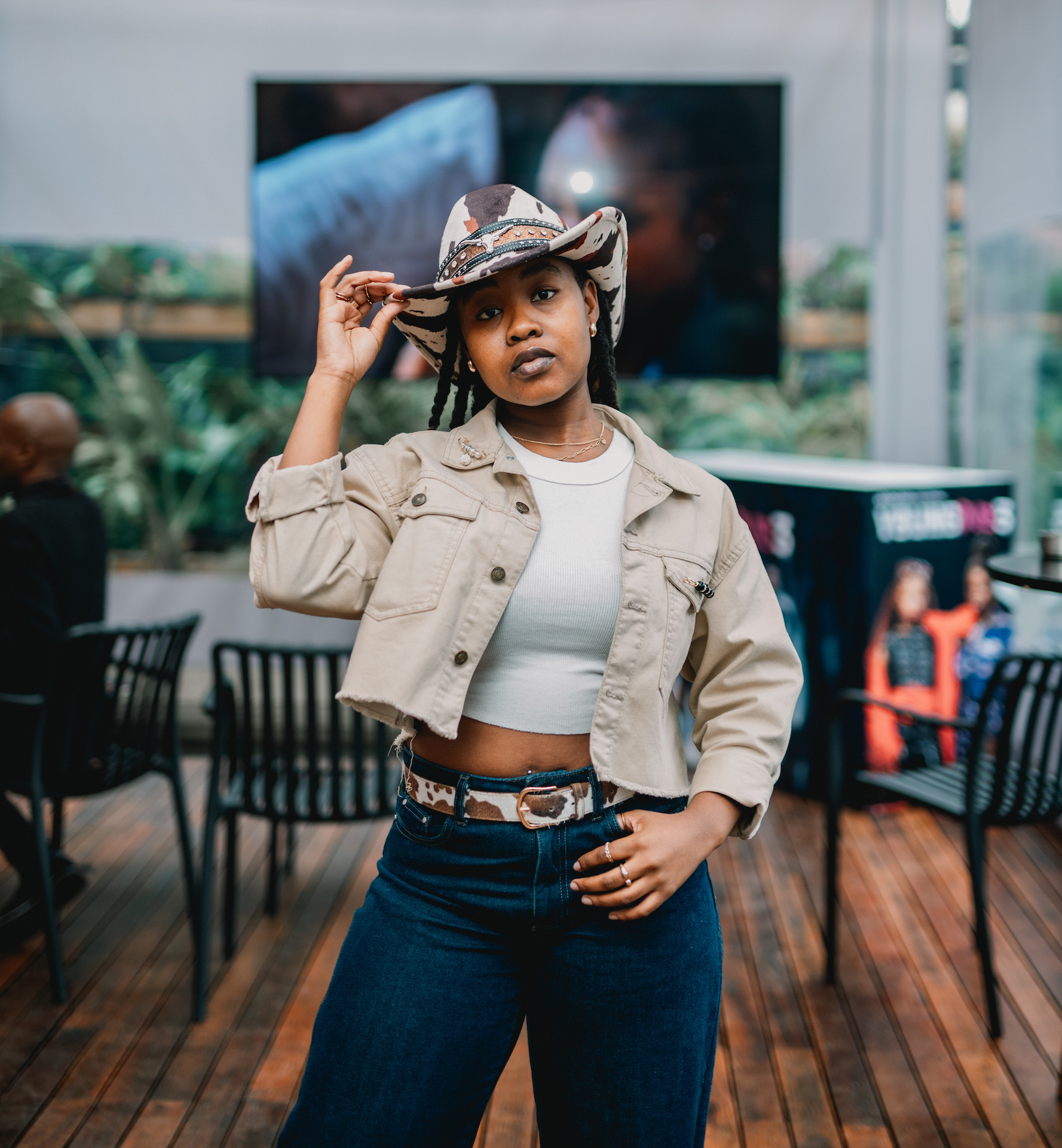 Youngins S3 on Showmax