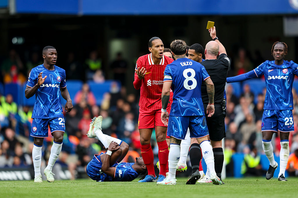 Catch the fiery battle between Chelsea and Liverpool live on Showmax Premier League